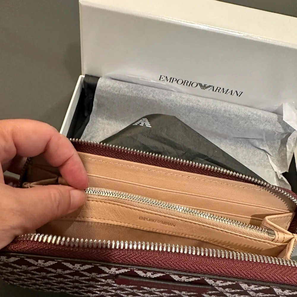 Emporio Armani All-over Eagle Wallet